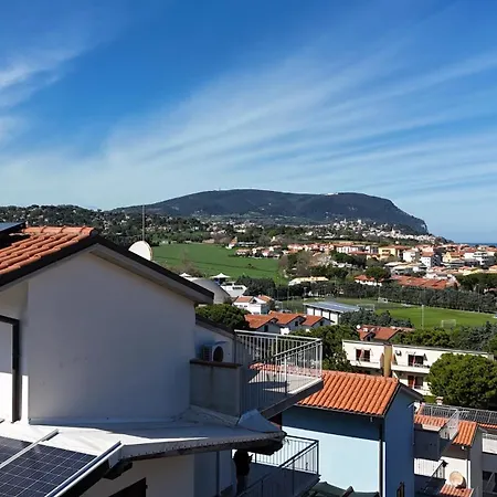 Marcelli, Deliziosa Vista Mare - M390 Marcelli